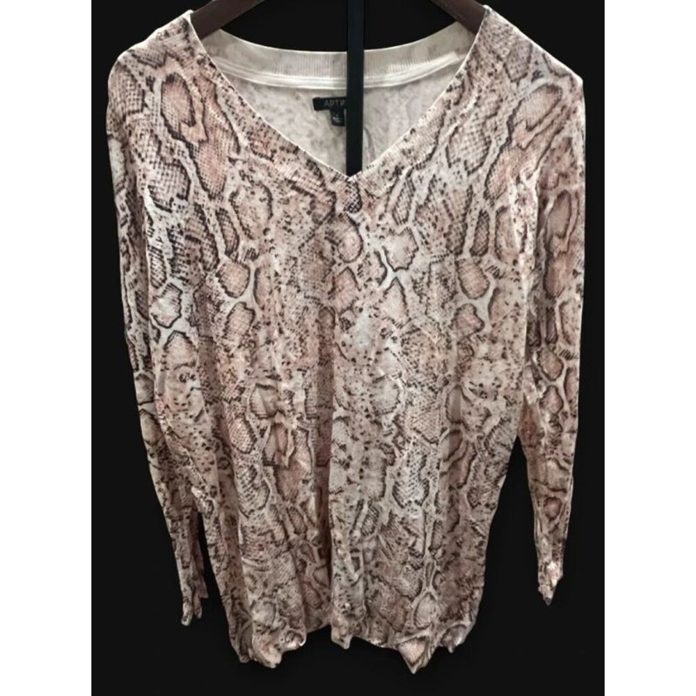 Apt. 9 Women’s Snakeskin Print V-Neck Long Sleeve Top